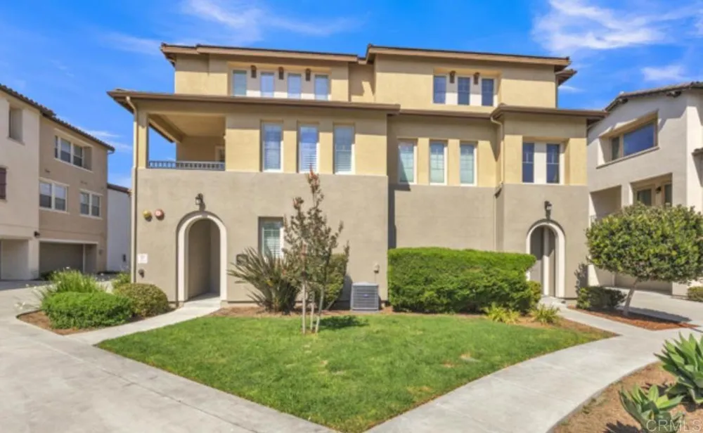 1713 Cripple Creek Drive #2 Chula Vista, CA 91915