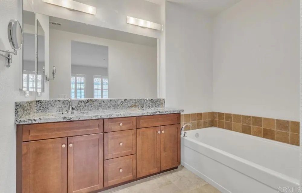 1713 Cripple Creek Drive #2 Chula Vista, CA 91915