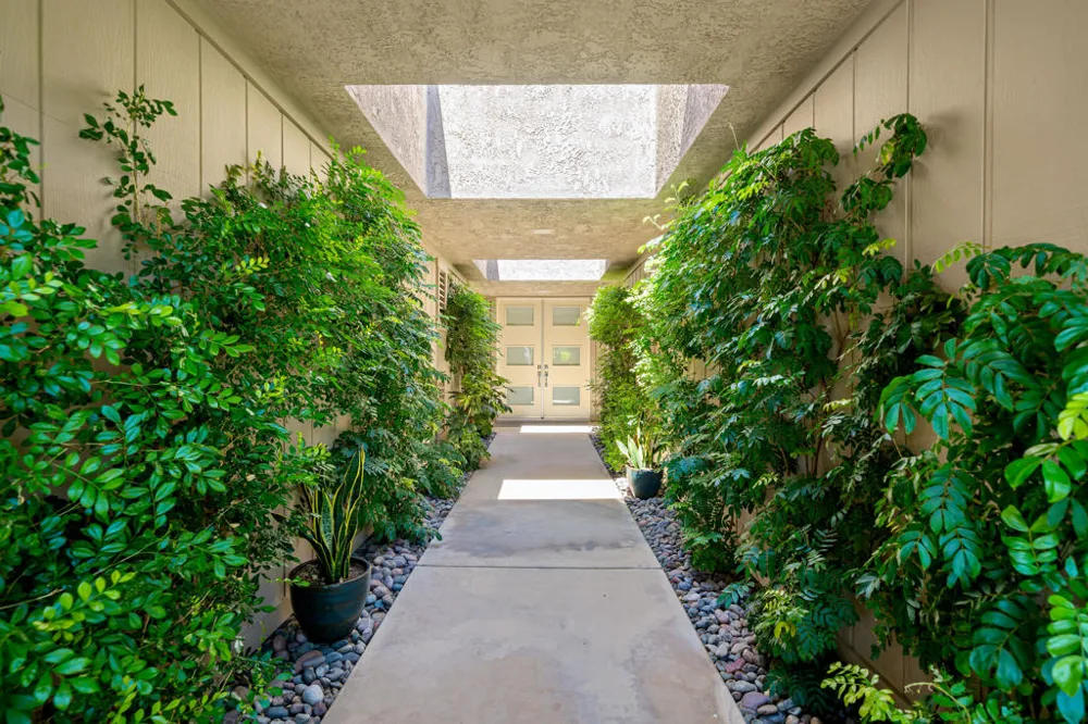 7 Dartmouth Drive Rancho Mirage, CA 92270