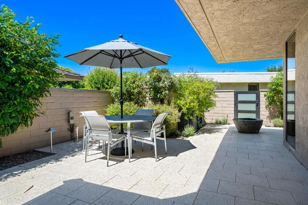 7 Dartmouth Drive Rancho Mirage, CA 92270
