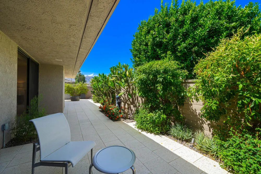 7 Dartmouth Drive Rancho Mirage, CA 92270