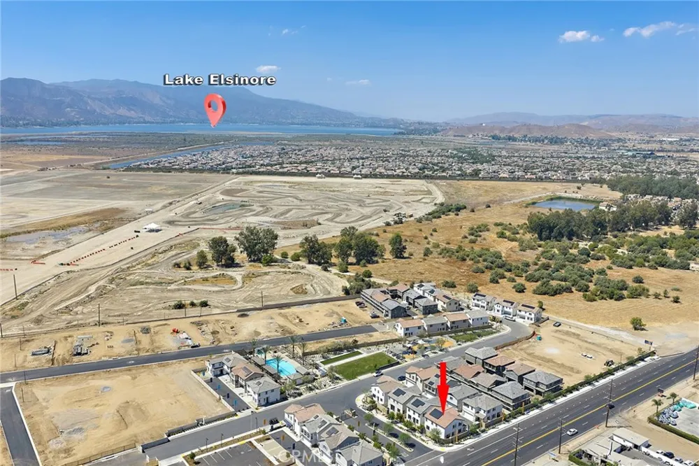 33535 Mission Trail #64 Lake Elsinore, CA 92530