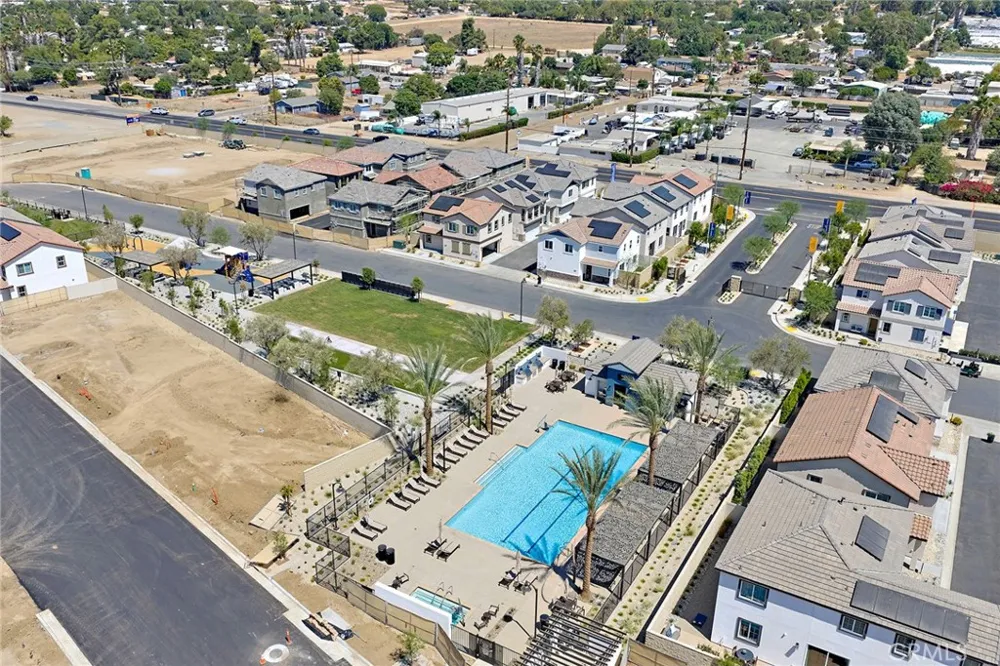 33535 Mission Trail #64 Lake Elsinore, CA 92530