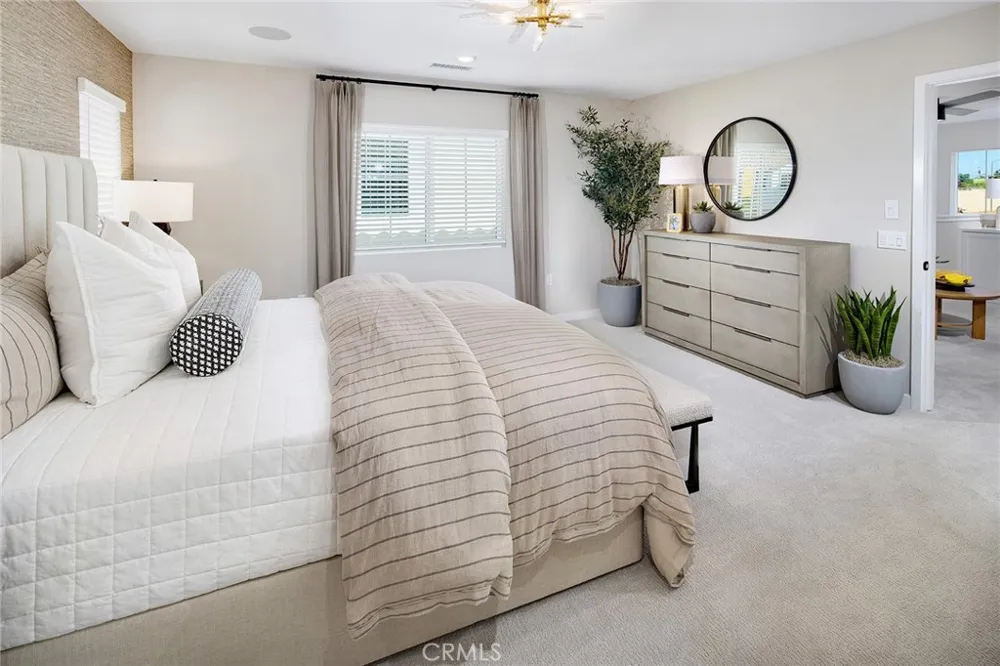 33535 Mission Trail #61 Lake Elsinore, CA 92530