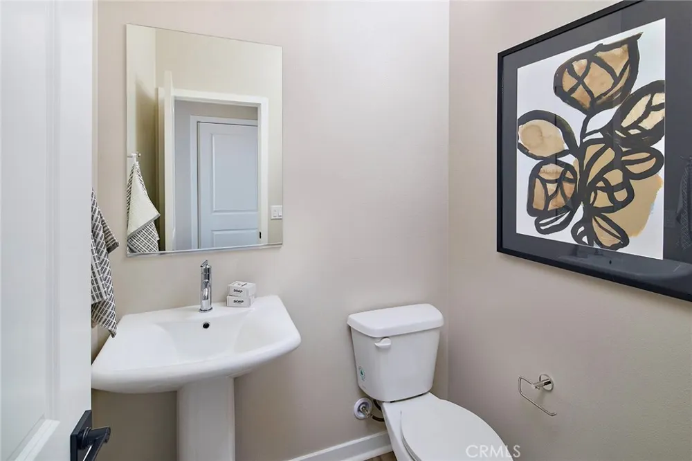 33535 Mission Trail #61 Lake Elsinore, CA 92530