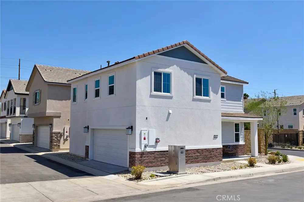 33535 Mission Trail #61 Lake Elsinore, CA 92530