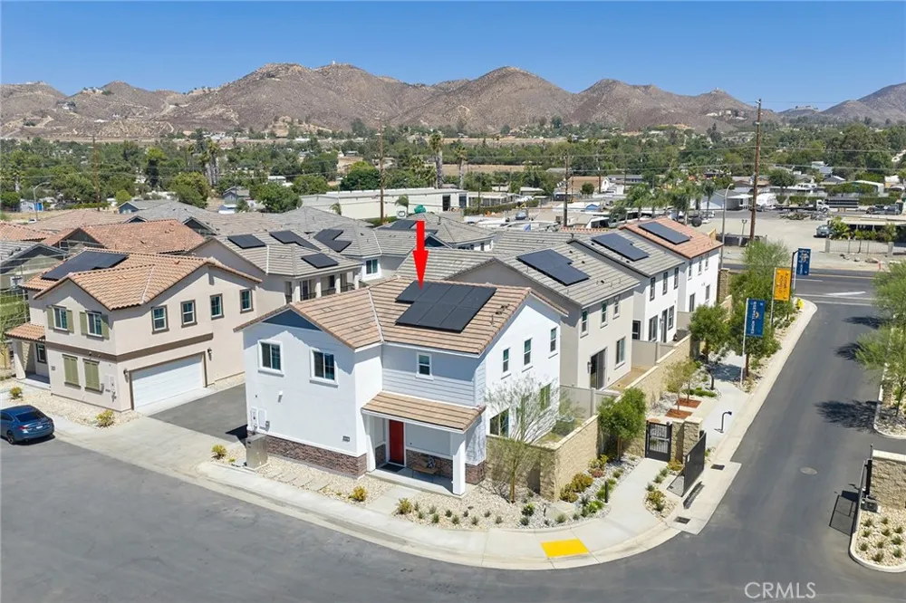 33535 Mission Trail #61 Lake Elsinore, CA 92530