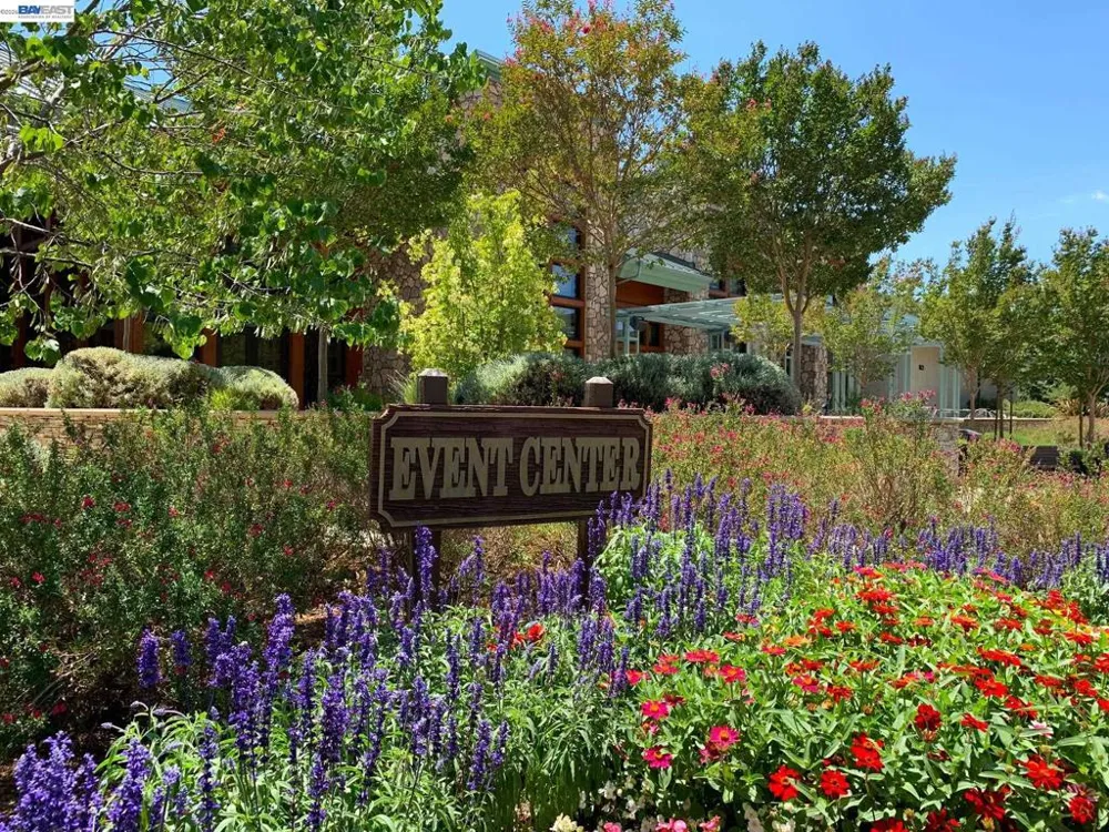 2201 Pine Knoll Dr #3 Walnut Creek, CA 94595