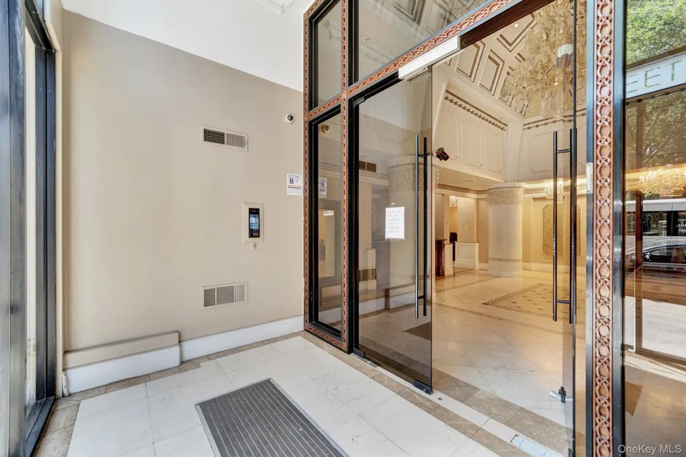 63-36 99th Street #3K Rego Park, NY 11374