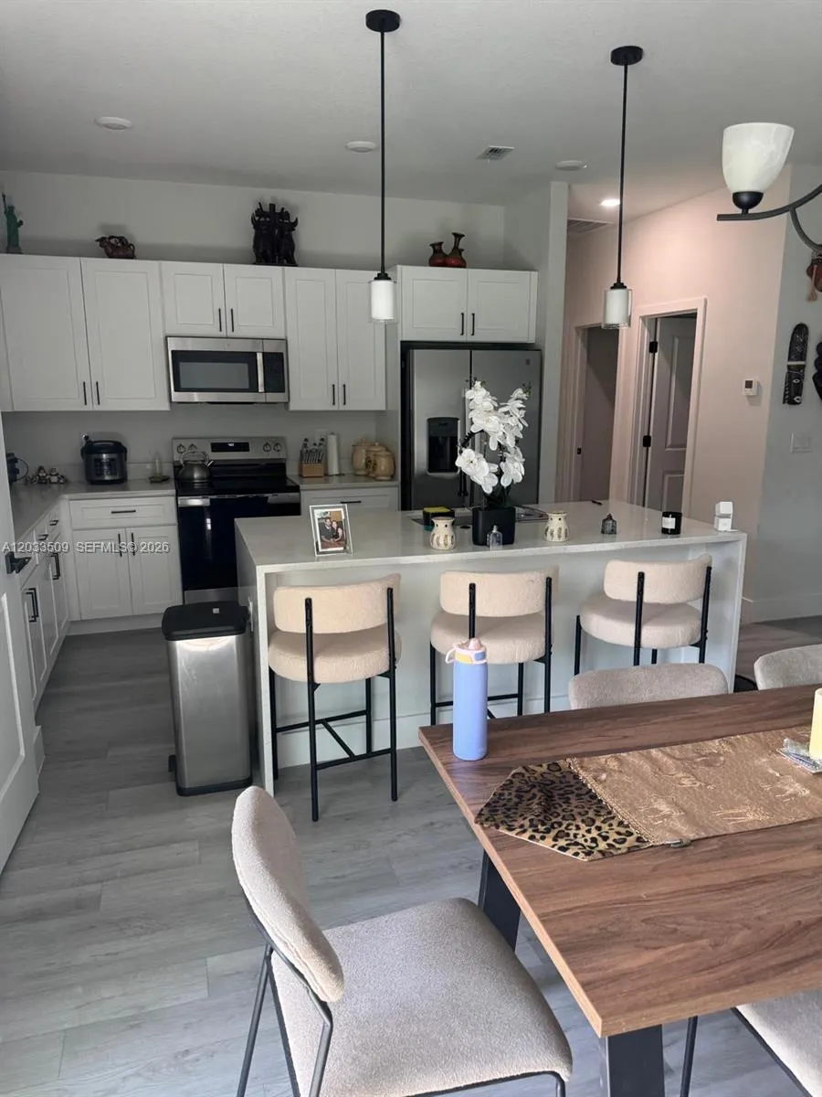 1398 SW Breezy Point Drive ocala, FL 34431