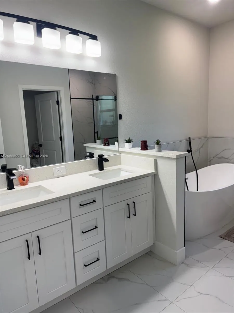 1398 SW Breezy Point Drive ocala, FL 34431