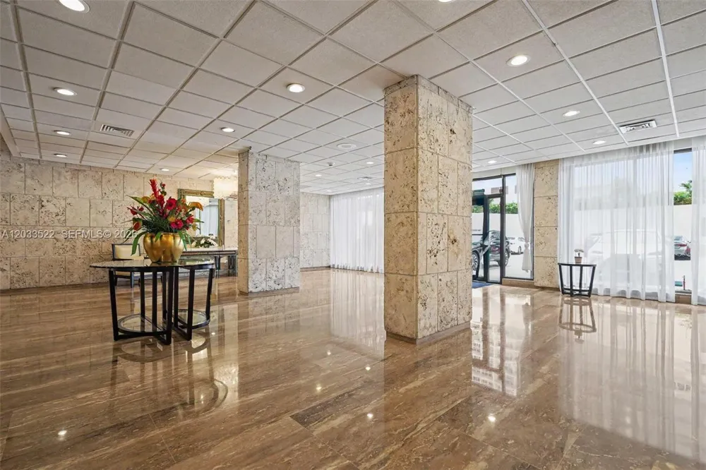 1980 S Ocean Dr #15A Hallandale Beach, FL 33009