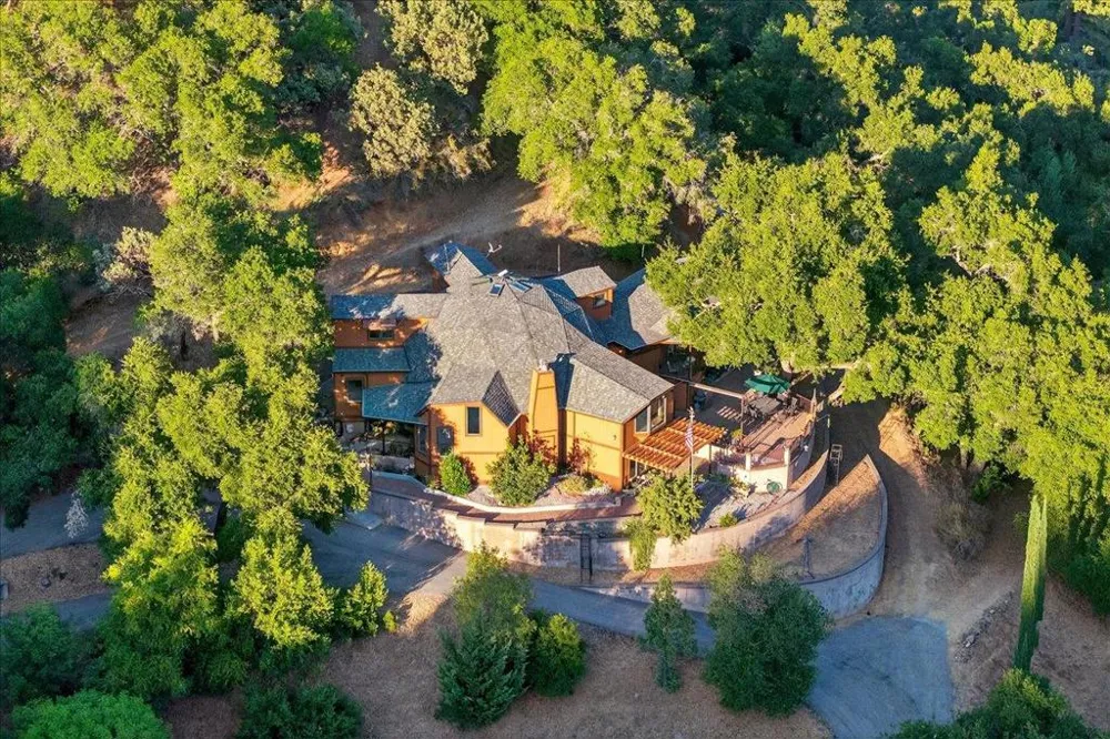 5224 Twin Falls Road Morgan Hill, CA 95037