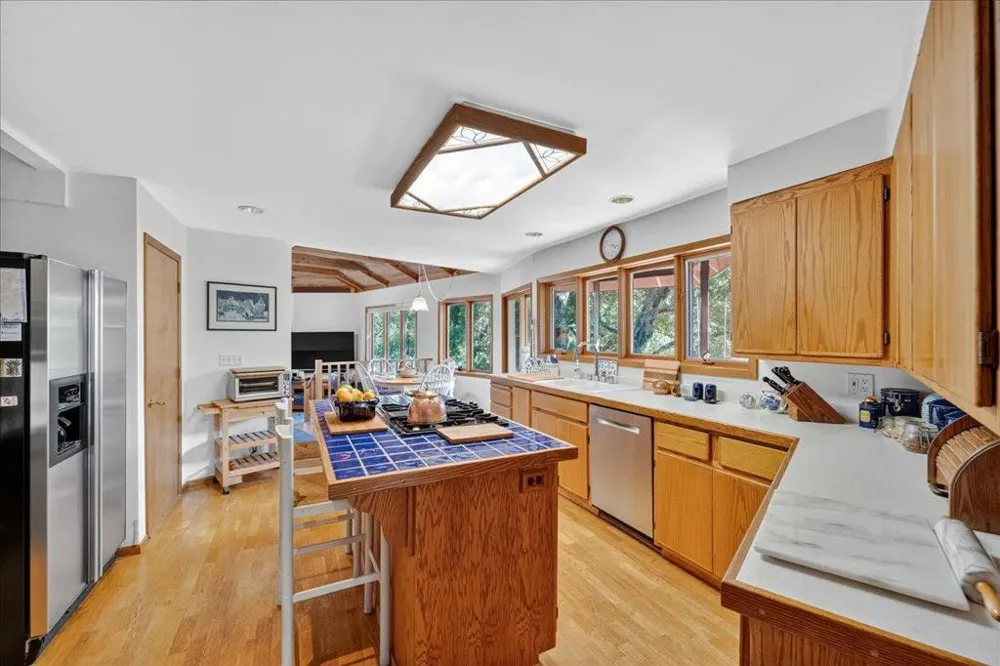 5224 Twin Falls Road Morgan Hill, CA 95037