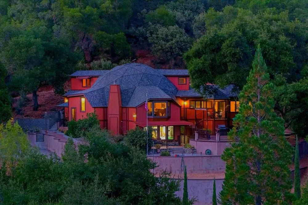 5224 Twin Falls Road Morgan Hill, CA 95037