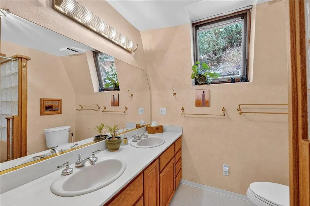 5224 Twin Falls Road Morgan Hill, CA 95037