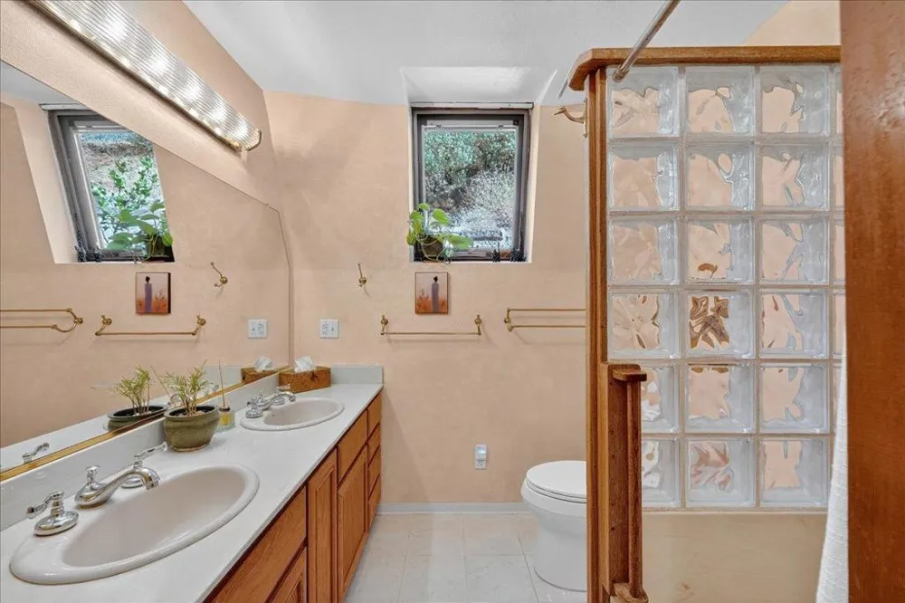 5224 Twin Falls Road Morgan Hill, CA 95037