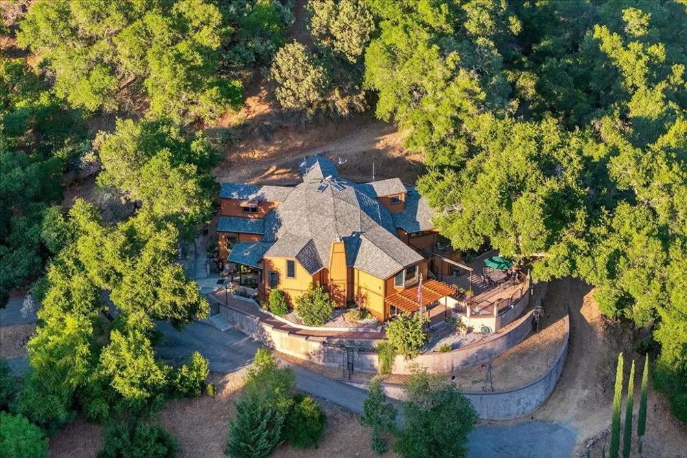 5224 Twin Falls Road Morgan Hill, CA 95037