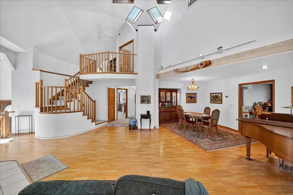 5224 Twin Falls Road Morgan Hill, CA 95037