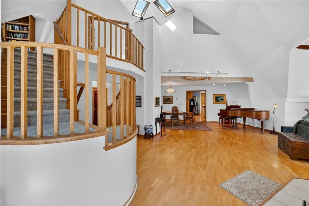 5224 Twin Falls Road Morgan Hill, CA 95037