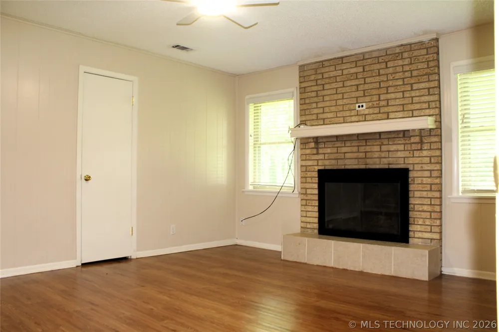 856 Sterret Road Calera, OK 74730