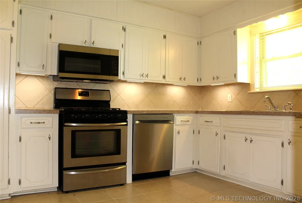 856 Sterret Road Calera, OK 74730