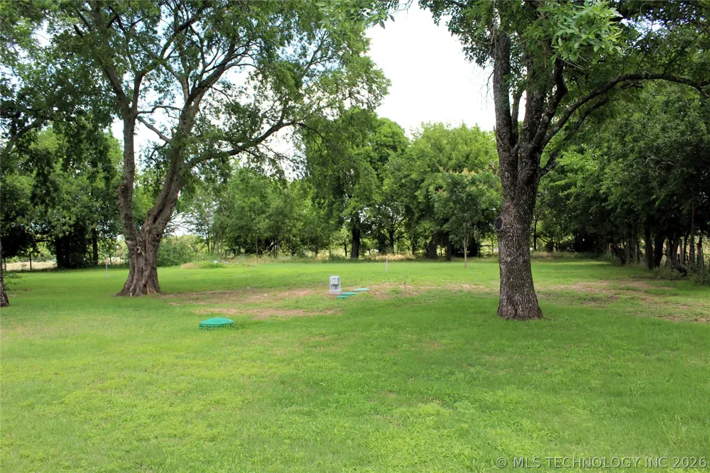 856 Sterret Road Calera, OK 74730