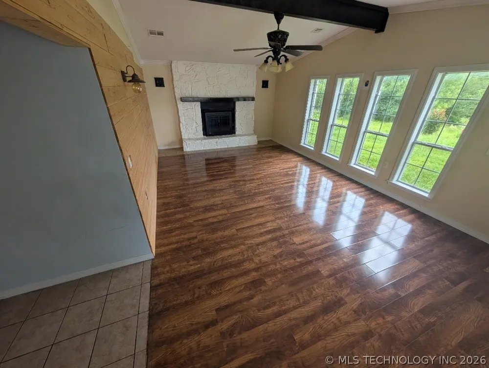 156 County Road 3237 Bartlesville, OK 74003