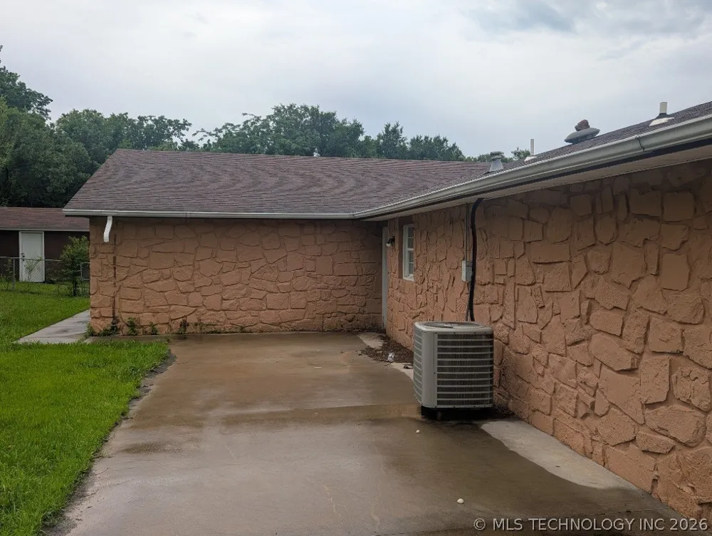 156 County Road 3237 Bartlesville, OK 74003