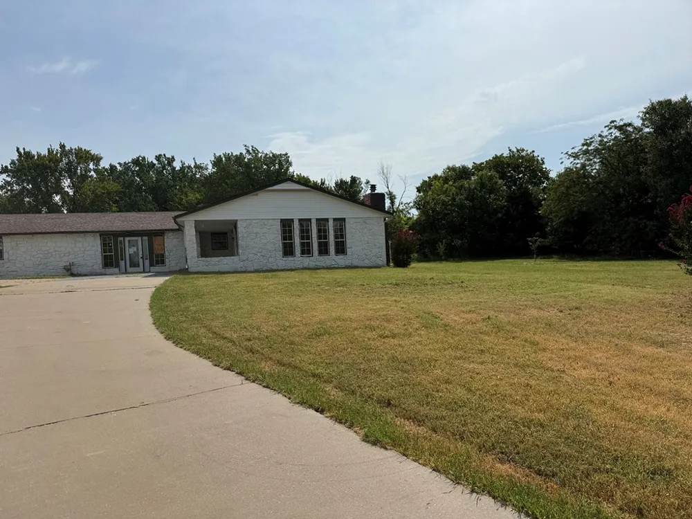 156 County Road 3237 Bartlesville, OK 74003