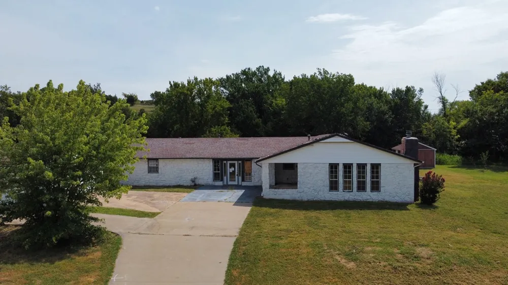 156 County Road 3237 Bartlesville, OK 74003
