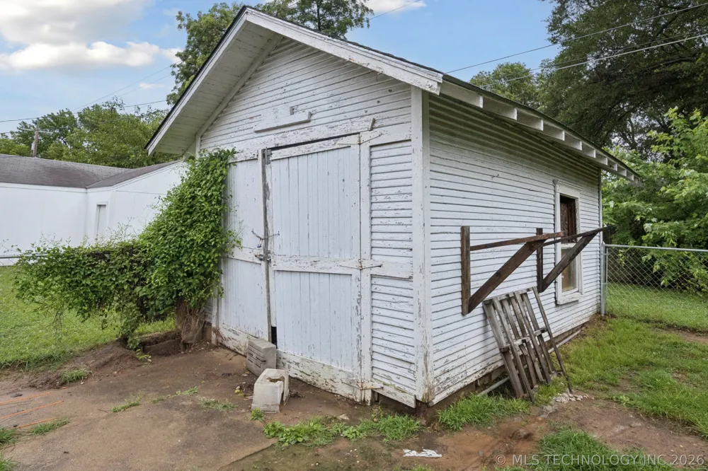 1414 E 8th Street Okmulgee, OK 74447