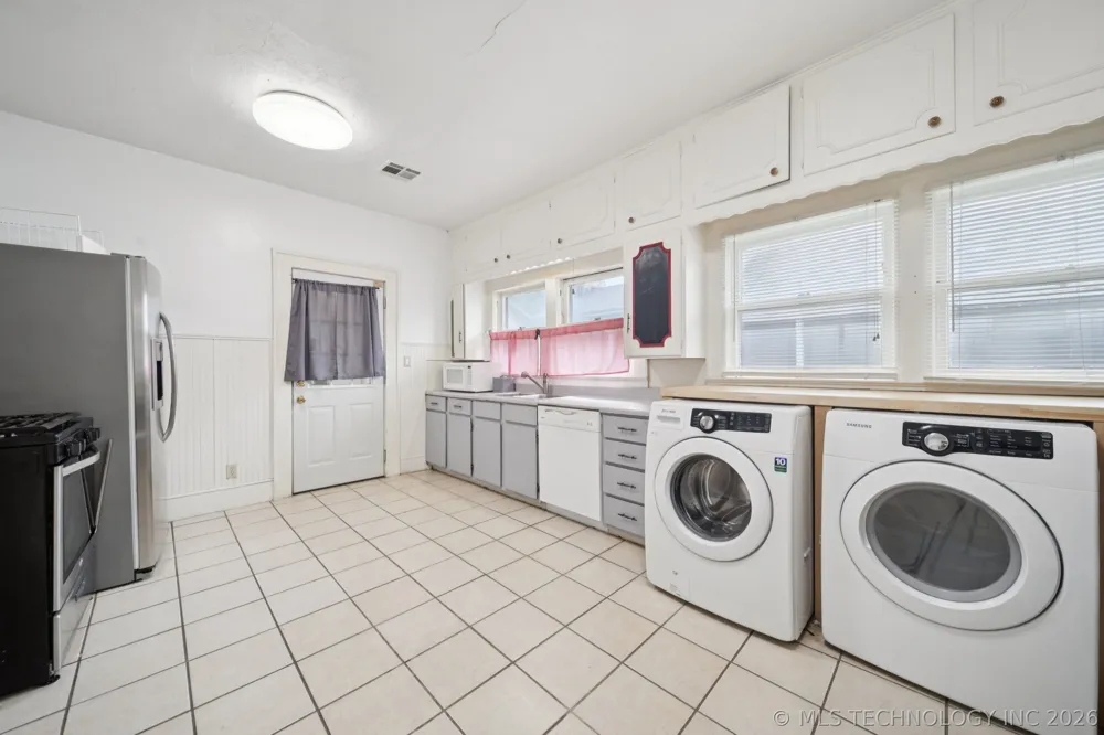 1414 E 8th Street Okmulgee, OK 74447
