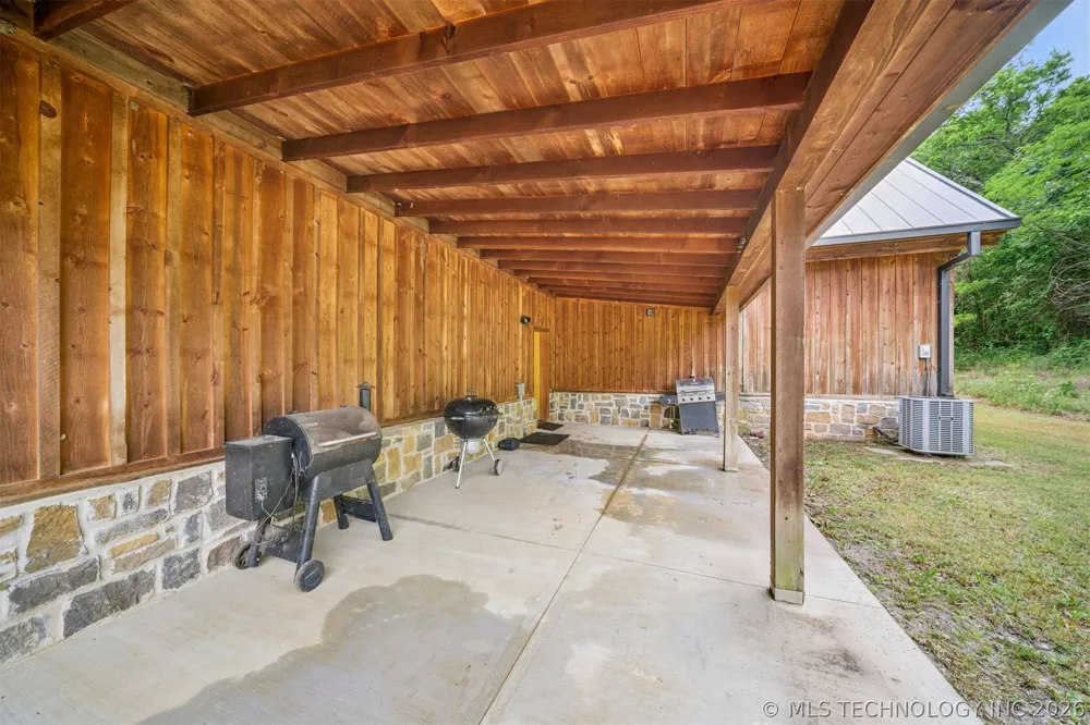 18751 EW 21 ROAD Nowata, OK 74048