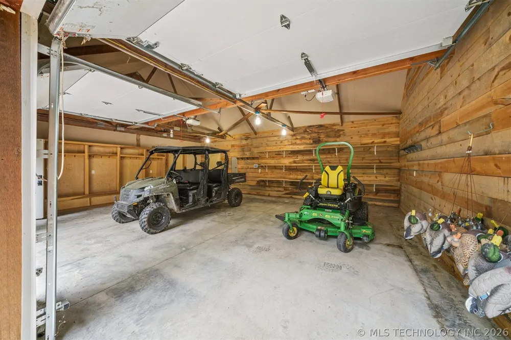 18751 EW 21 ROAD Nowata, OK 74048