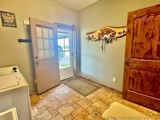 3079 W Folsom Atoka, OK 74533