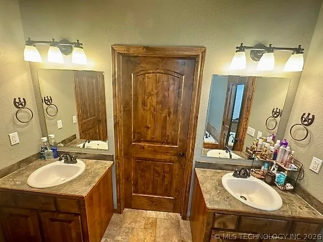 3079 W Folsom Atoka, OK 74533