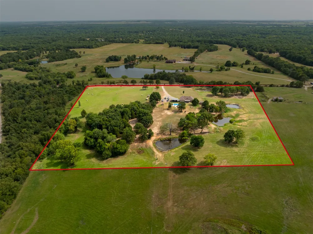 3079 W Folsom Atoka, OK 74533