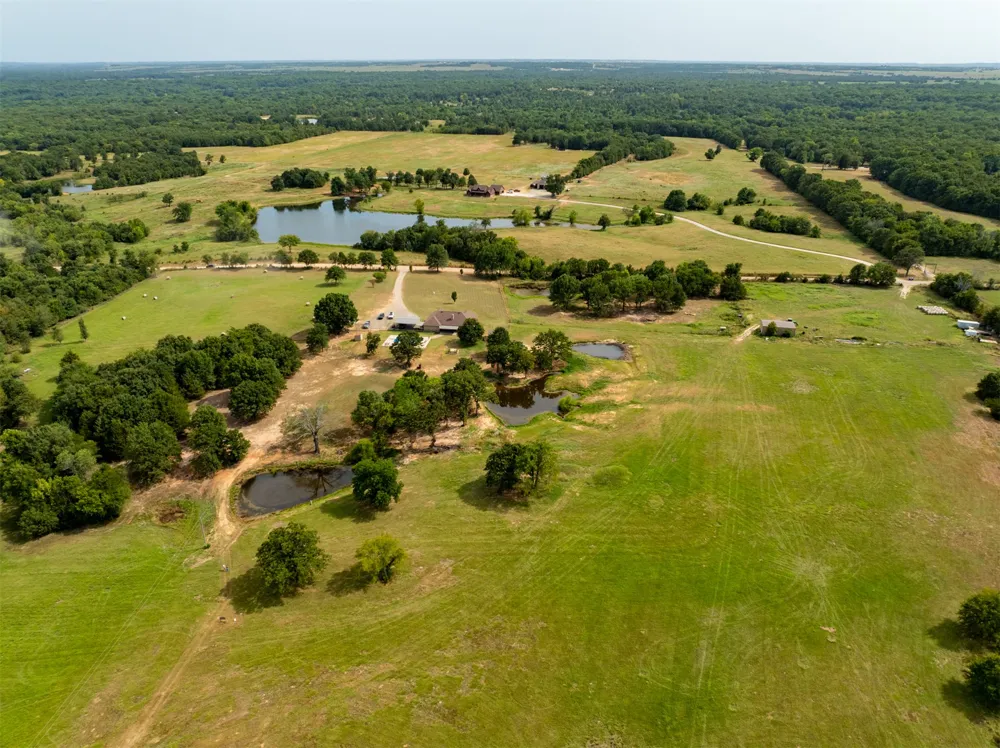 3079 W Folsom Atoka, OK 74533