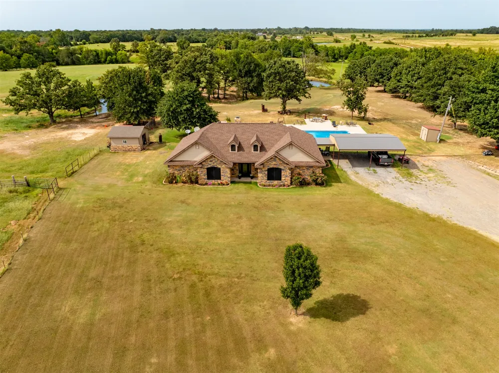 3079 W Folsom Atoka, OK 74533