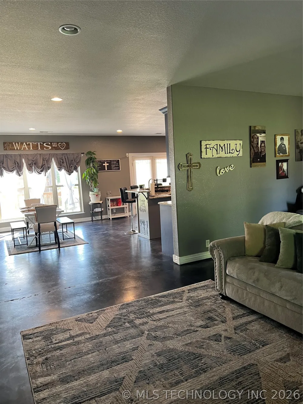 1091 4285 Hugo, OK 74743