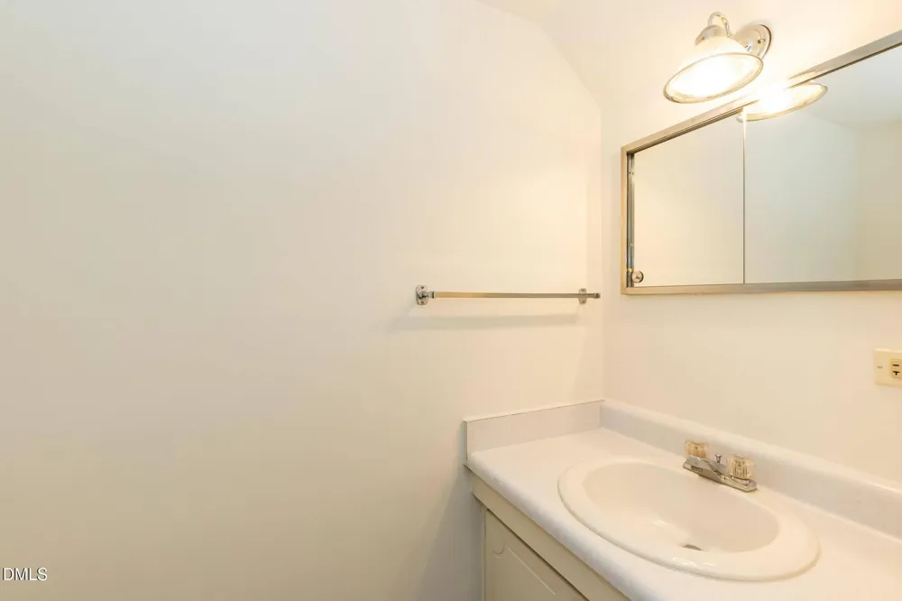 720 Shawnee Drive #B Burlington, NC 27215