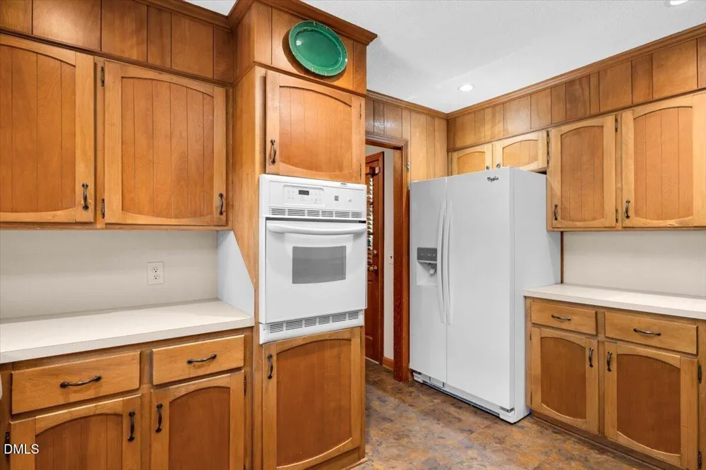 200 Edgewater Drive Broadway, NC 27505