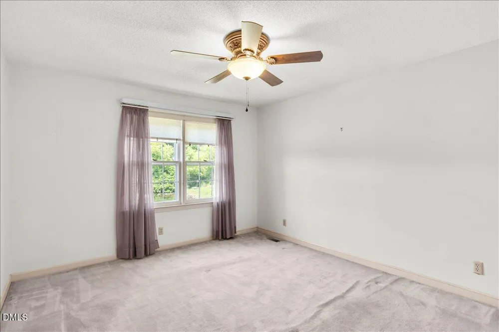200 Edgewater Drive Broadway, NC 27505