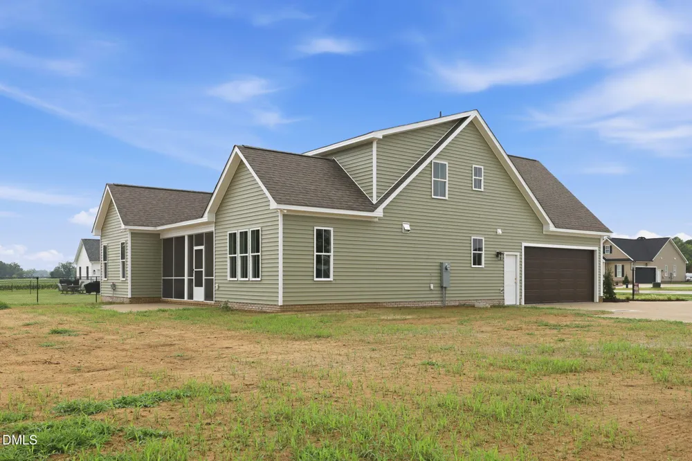 5894 Baylors Way Kenly, NC 27542