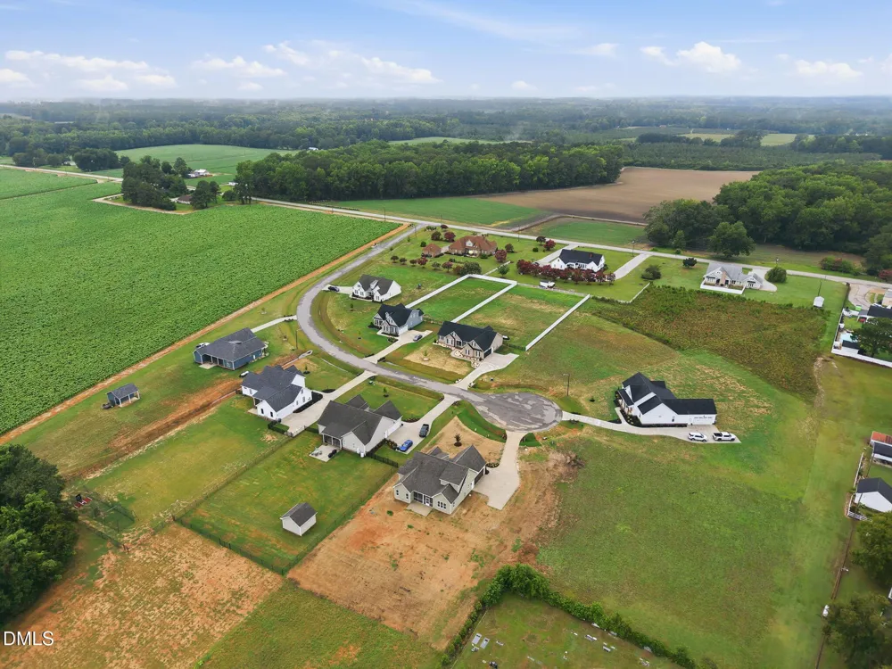 5894 Baylors Way Kenly, NC 27542