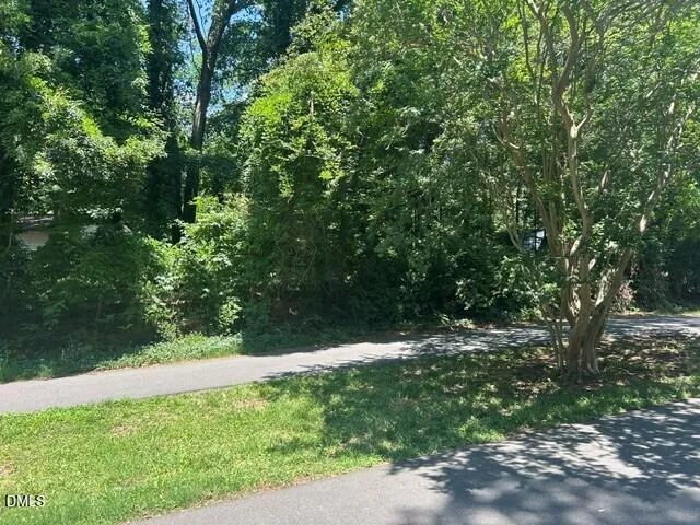121 Justice Street Chapel Hill, NC 27516
