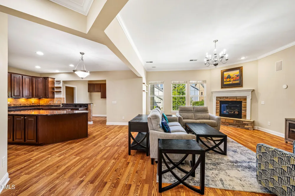 2129 Glade Valley Lane Morrisville, NC 27560