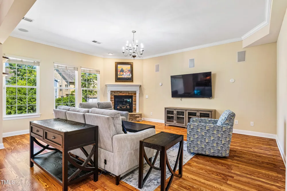 2129 Glade Valley Lane Morrisville, NC 27560