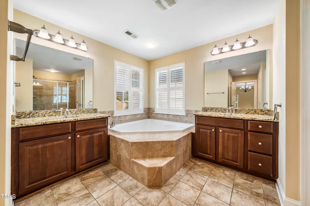 2129 Glade Valley Lane Morrisville, NC 27560